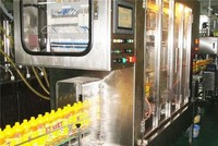 Dây chuyền sản xuất nước rửa chén của bột giặt NET (Nguồn: NETCO).