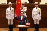 Tân Chủ tịch Quốc hội, ông Vương Đình Huệ tuyên thệ nhậm chức.
