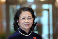 Phó Chủ tịch nước Đặng Thị Ngọc Thịnh bên hành lang Quốc hội (Ảnh Duy Linh).