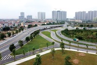 Kết nối ngoại thành và các tỉnh lân cận với Hà Nội ngày càng thuận tiện hơn. Ảnh: Dũng Minh