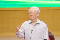 Tổng Bí thư Nguyễn Phú Trọng phát biểu tại cuộc tiếp xúc cử tri Hà Nội (Ảnh Duy Linh).