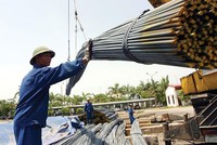 Tình hình kinh doanh ngành thép hiện thuận lợi, nhưng vẫn tiềm ẩn rủi ro bởi giá nguyên liệu đầu vào tăng cao Ảnh: Đức Thanh