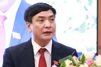 Tổng thư ký Quốc hội, Chánh Văn phòng Hội đồng bầu cử quốc gia Bùi Văn Cường tại buổi họp báo (Ảnh Duy Linh).