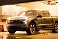 Mẫu bán tải F-150 Lightning chạy điện