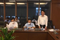 Thứ trưởng Bộ Kế hoạch và đầu tư Trần Quốc Phương tại phiên họp của Ủy ban Kinh tế.