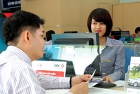 Các hãng bảo hiểm phi nhân thọ hiện khai thác rất tốt sản phẩm bảo hiểm cho người vay vốn. Ảnh: Dũng Minh