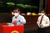 Ông Nguyễn Thành Phong, Chủ tịch UBND TP.HCM khóa X, nhiệm kỳ 2021 - 2026