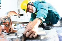 Công nhân Phục Hưng Holdings trong Hội thi “Thợ giỏi ngành xây dựng 2021”. Ảnh: Thành Nguyễn