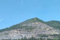 Hoạt động khai thác khoáng sản. Ảnh minh họa