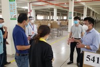 Đoàn công tác của Bộ Y tế kiểm tra Công ty TNHH Worldon Việt Nam, Khu công nghiệp Đông Nam, huyện Củ Chi.