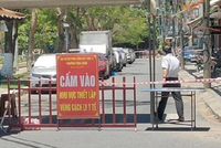 UBND quận Thanh Khê đã phong tỏa khu vực dân cư phường Thạc Gián.