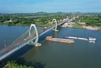 Công trình cầu Quang Thanh. Ảnh: Hồng Phong