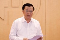 Bí thư Thành ủy Hà Nội Đinh Tiến Dũng.