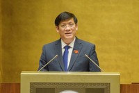 Bộ trưởng Bộ y tế Nguyễn Thanh Long đã ký báo cáo mới nhất của Chính phủ gửi Quốc hội về tình hình dịch bệnh, nhập, sản xuất, tiêm vắc xin phòng Covid-19