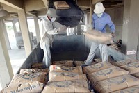 Sản xuất xi măng, clinker thâm dụng nhiều tài nguyên, nên không được khuyến khích xuất khẩu.