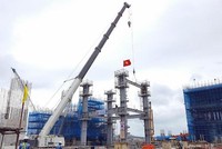 Thi công tại Nhà máy Nhiệt điện BOT Vân Phong 1 vào tháng 4/2021