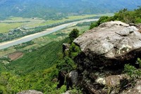 Mỏm đá sống ảo trên đỉnh Bằng Am