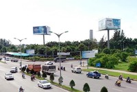 Dự án Trung tâm Văn hóa Tây Đô được qui hoạch nằm cặp bên đường Quang Trung, thuộc Khu đô thị Nam Cần Thơ (quận Cái Răng, TP. Cần Thơ)