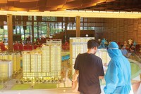 Nhiều chủ đầu tư đã chuẩn bị sẵn nguồn hàng để tung ra thị trường khi dịch được khống chế. Ảnh: Lê Toàn