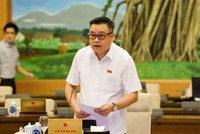 Tổng Kiểm toán Nhà nước Trần Sỹ Thanh trình bày báo cáo.