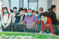 Công tác bán hàng được thúc đẩy để đón nhu cầu bất động sản tăng mạnh sau dịch. Ảnh: Việt Dũng