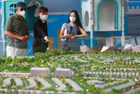 Hiện tại, nhà đầu tư ưu tiên những sản phẩm có tính khoản cao. Ảnh: Lê Toàn