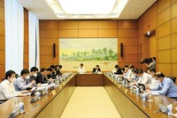 Những tác động của dịch Covid-19 được Quốc hội đặt lên bàn thảo luận tổ. Ảnh: D.L