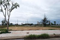 Các hộ dân nhận chuyển nhượng lô đất tại Dự án Khu đô thị 7B mở rộng đã góp vốn trước 95% giá trị hợp đồng, nhưng đến nay vẫn chưa được cấp Giấy chứng nhận quyền sử dụng đất. Trong ảnh: Hiện trạng Khu đô thị 7B