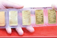 Vàng hiện không hấp dẫn nhà đầu tư trong nước. Ảnh: Dũng Minh