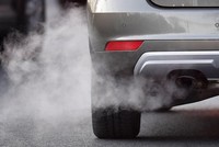 Các loại ô tô sản xuất, lắp ráp trong nước hoặc nhập khẩu mới bắt buộc phải đáp ứng tiêu chuẩn khí thải Euro 5 từ năm 2022