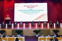 Thứ trưởng Bộ Ngoại giao Nguyễn Minh Vũ chủ trì Tọa đàm (Ảnh: baoquocte.vn)