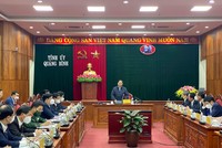 Thủ tướng Chính phủ Phạm Minh Chính chủ trì buổi làm việc với lãnh đạo tỉnh Quảng Bình.