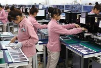 Tổng vốn đầu tư của Hàn Quốc vào Việt Nam đã tăng từ 43,7 tỷ USD năm 2015 lên 74,1 tỷ USD, tính đến tháng 11/2021.