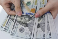 Việc USD tăng lên sẽ tác động tới tỷ giá USD/VND. Ảnh: Dũng Minh