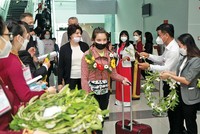 Những du khách quốc tế đến Việt Nam theo chương trình thí điểm “hộ chiếu vắc-xin”