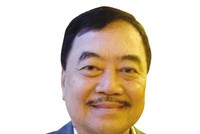 Chuyên gia kinh tế - tài chính Huỳnh Bửu Sơn