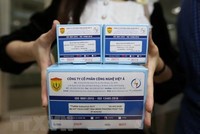 Công ty Việt Á nhập nguyên liệu kit test Covid-19 từ Trung Quốc