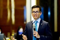 Ông Nguyễn Quang Trung, Trưởng Ban Kế hoạch và Phát triển của Vietnam Airlines cho biết, trong 9 tuần đầu năm 2022, tổng số khách trên nhóm đường bay du lịch tăng 8,6% so với năm cùng kỳ năm 2019, tốc độ phục hồi cao hơn 23 điểm so với các nhóm đường bay còn lại.