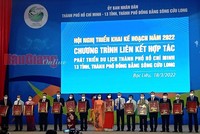 Đại biểu ngành Du lịch TP.HCM và 13 tỉnh ĐBSCL tại Lễ ký kết hợp tác