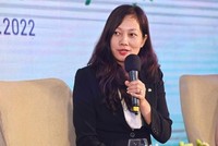 Bà Phạm Thị Nguyệt, Quyền Trưởng ban Tiếp thị bán sản phẩm của Vietnam Airlines.