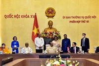 Chủ tịch Hạ viện Cộng hoà Ấn Độ Om Birla thăm phòng họp Tân Trào (Nhà Quốc hội).