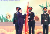 Chủ tịch Quốc hội trao Huân chương Lao động hạng Nhất cho tỉnh Trà Vinh