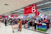 Tổng mức bán lẻ tăng, nhưng còn yếu