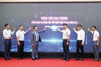 Khai trương Cổng dịch vụ công cấp đổi giấy phép lái xe mức độ 4 tại Sở Giao thông - Vận tải Hải Phòng ảnh: Ngọc Sơn