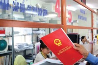 Cơ sở tính thuế chuyển nhượng nhà đất còn chưa rõ ràng, cụ thể. Ảnh: Việt Dũng 