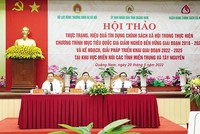 Đoàn Chủ tịch Hội thảo
