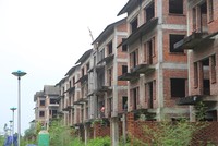 Nhiều dự án bị chậm tiến độ do khó huy động vốn. Ảnh: Dũng Minh 