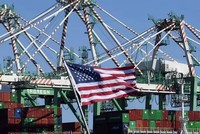 Kinh tế Mỹ suy giảm 1,4% trong quý I/2022. Ảnh: AFP