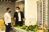 Người có nhu cầu ở thực vẫn được ngân hàng và chủ đầu tư hỗ trợ. Ảnh: Việt Dũng