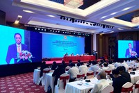 Thủ tướng hy vọng sẽ có thêm nhiều nhà đầu tư trong và ngoài nước, các tổ chức quốc tế quan tâm, lựa chọn và quyết định đầu tư tại vùng Đồng bằng sông Cửu Long. Ảnh: Trọng Tín